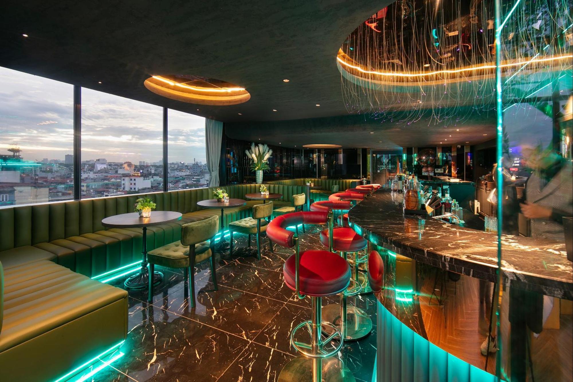 May De Ville Crown Hotel Ханой Екстер'єр фото Sky Bar